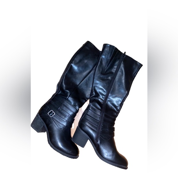 Women's Black Leather Boots - Picture 1 of 3